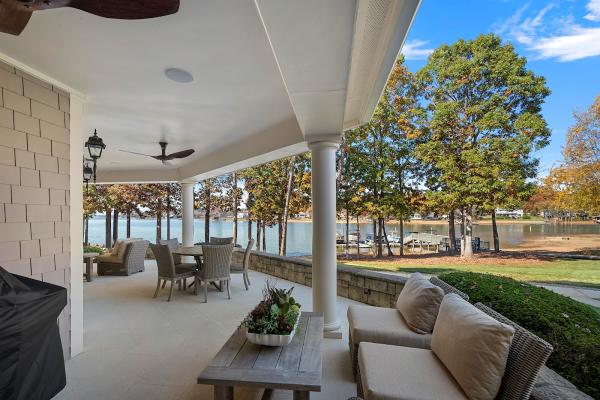 Ivester Jackson Christie's International Real Estate