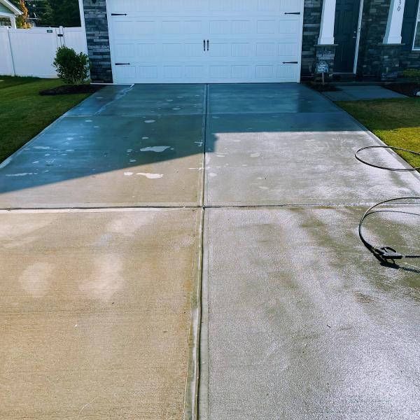J and E Detail Pressure Washing and Painting
