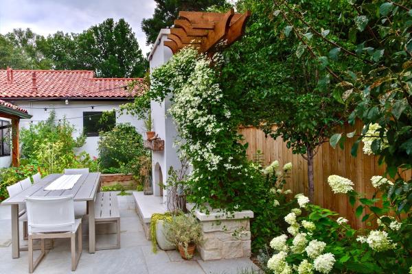 Ivy Street Design