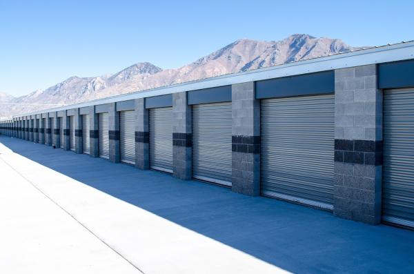 A Side Self Storage