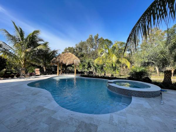 Champion Pools & Spas