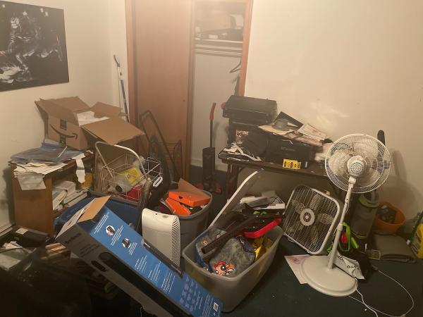 Power Cleanouts Junk Removal