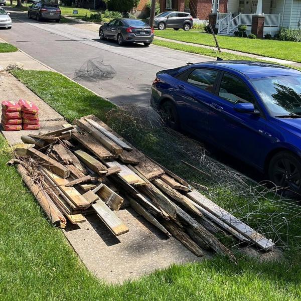 Mike's Hauling &junk Removal Services LLC