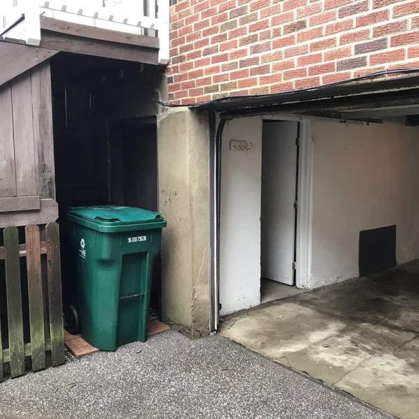 Mike's Hauling &junk Removal Services LLC