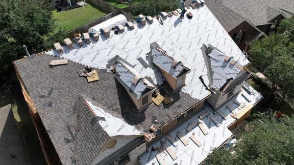 Storm Force Roofing + Construction