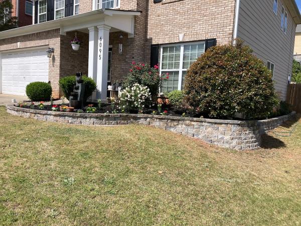 Reyes Lawn Care