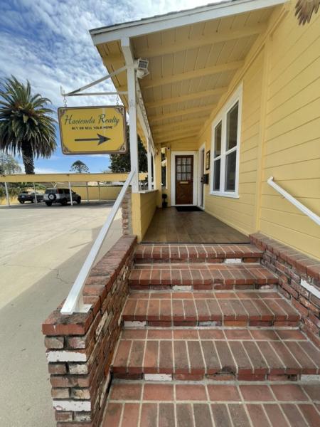 Hacienda Realty