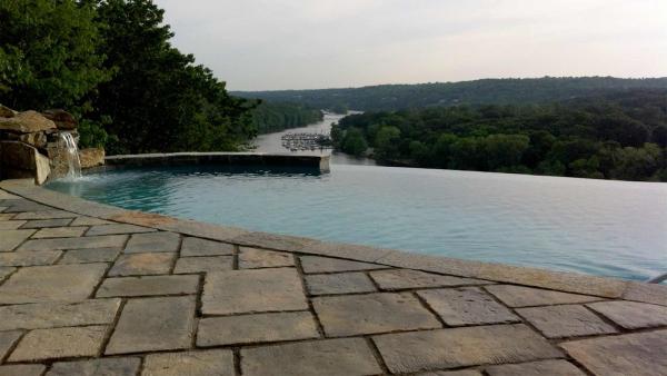 Ivy League Landscaping LLC