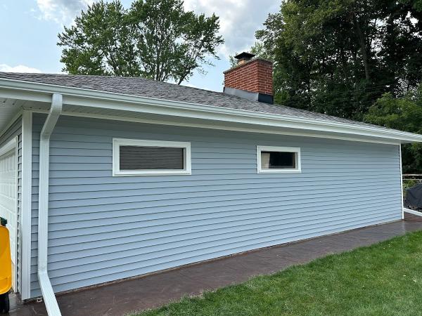 Standard Roofing & Restoration LLC