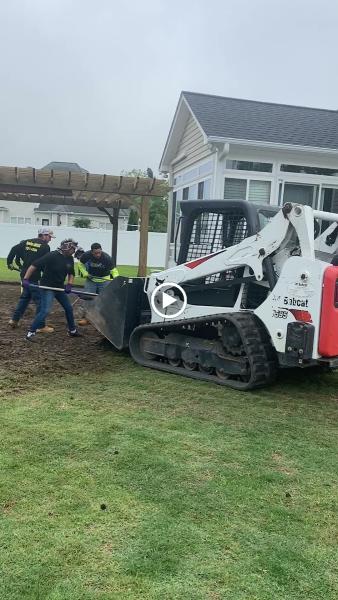 Alex Pinestraw & Mulch LLC