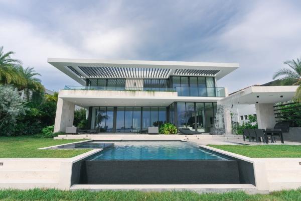 Florida Pool Patio