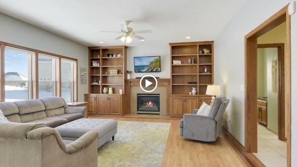 Jason Lange Realtor With Re/Max Real Estate Results