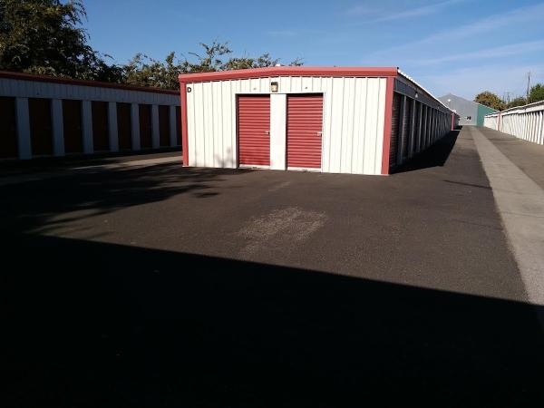 Extra Self Storage