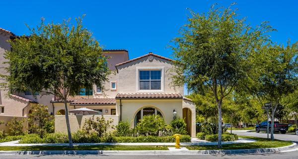 Ellie Yung Real Estate