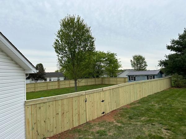 Diaz Fencing Decks and Staining LLC