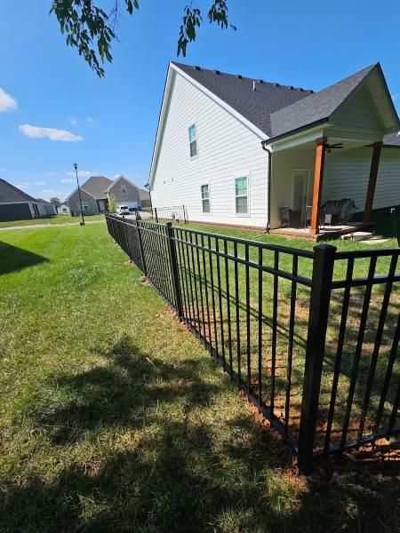 Diaz Fencing Decks and Staining LLC