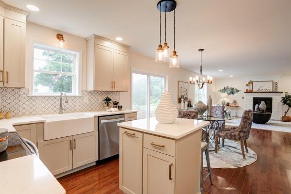 D'Angelo Realty Group Inc