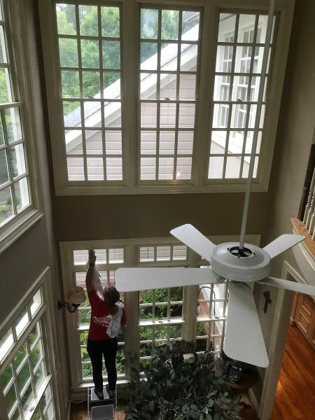 Roanoke Window Cleaning by Larry Puckett