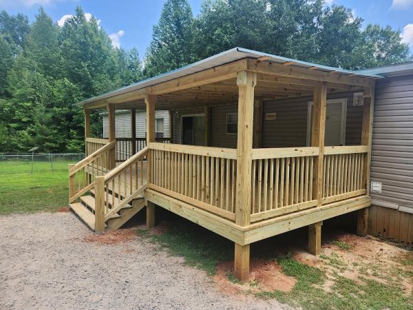B & W Decks & More LLC