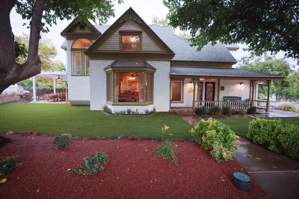 Turf It Artificial Grass & Landscape Installation