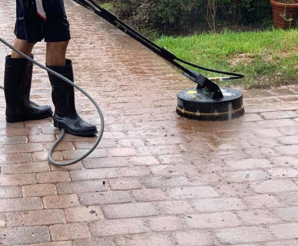A2Z Pressure Washer and Paver Sealing