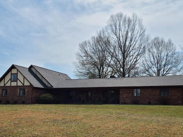 Lighthouse Roofing LLC