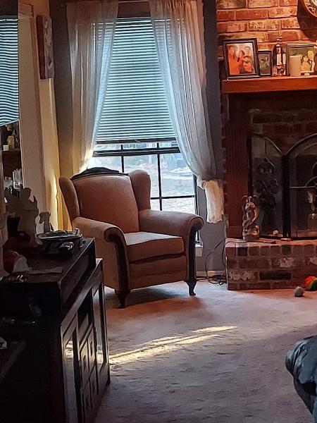 Johnny Diaz Furniture & Upholstery