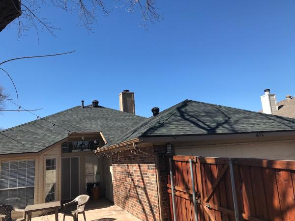 Lonestar Roofing and Construction