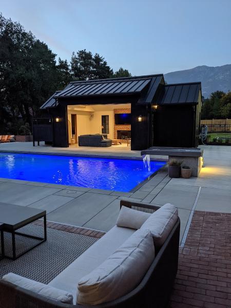 Platinum Landscape & Pools