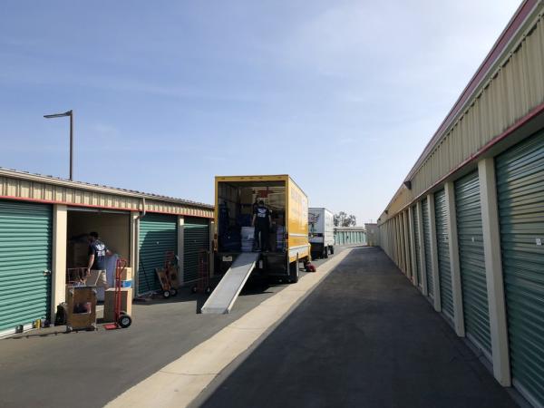 Aid-U Moving Company
