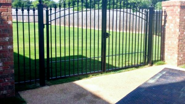 Desoto Fence & Ironworks