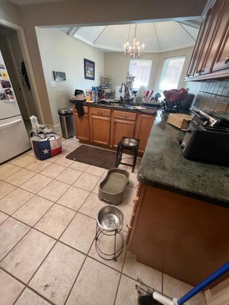 Amazing Cleaning Services LLC