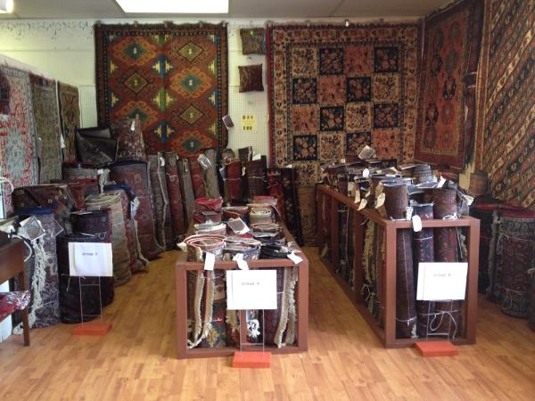 Loom & Easel Gallery