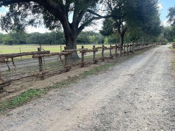 Penaloza Broz Fencing and Remodeling