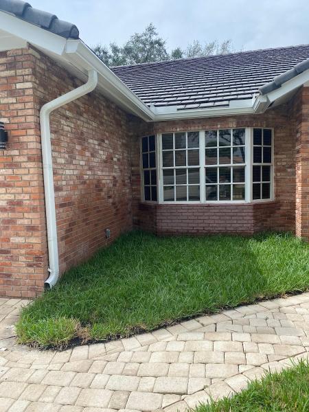 Supreme Seamless Gutters