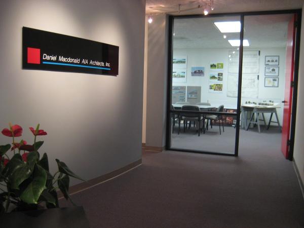 Daniel Macdonald AIA Architects