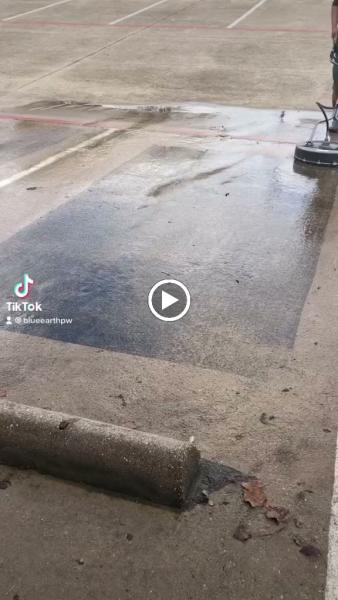 Blue Earth Pressure Washing LLC
