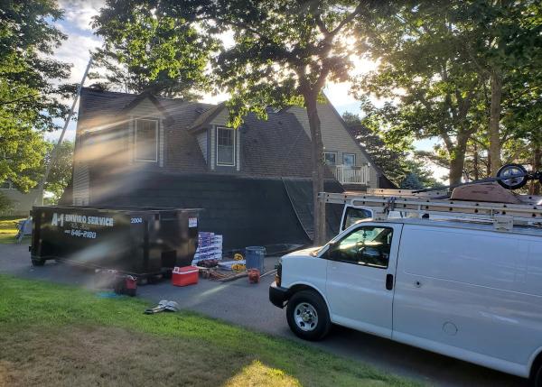 Mainely Roofing LLC