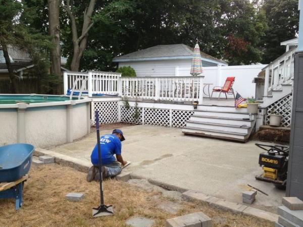 Dezine Land Construction & Care