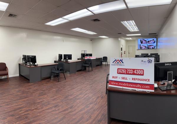 Modelone Realty