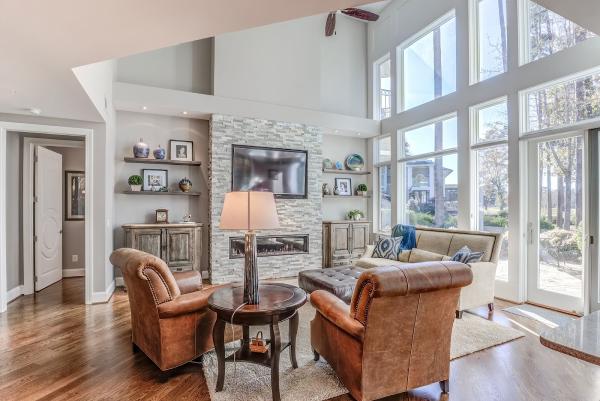 Blondell Properties Inc/ Brokered by Exp Realty Luxury Division