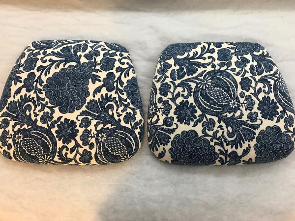 Raynold's Upholstery & Refinishing