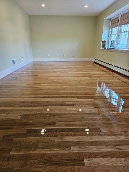 Glorious Flooring LLC