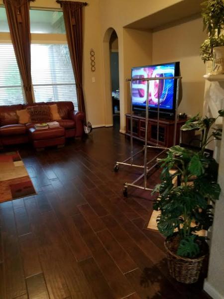Lone Star Floors & Lighting