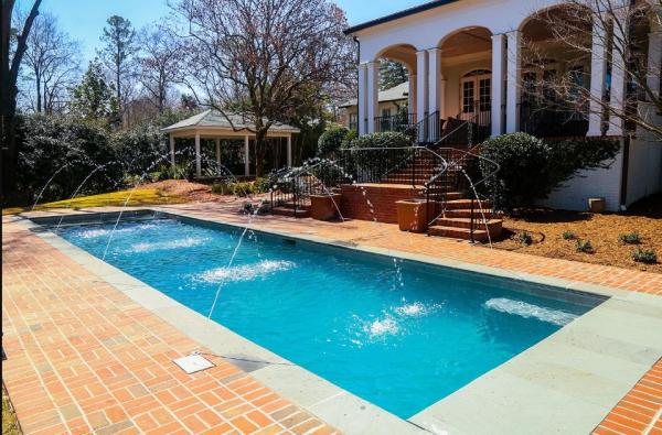 Aabstract Pools and Spas Inc.