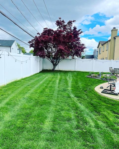 Chris's Lawn Service LLC