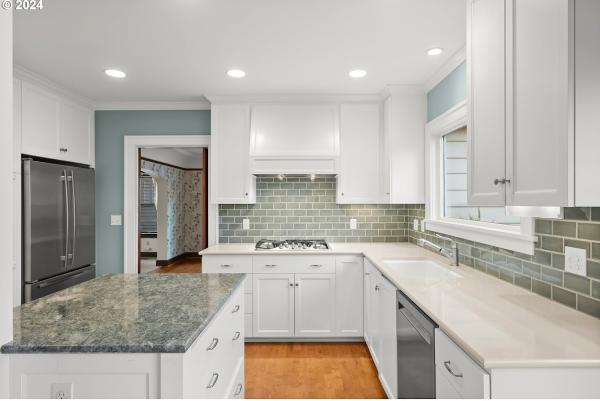 Premier Cleaning Group Llc.