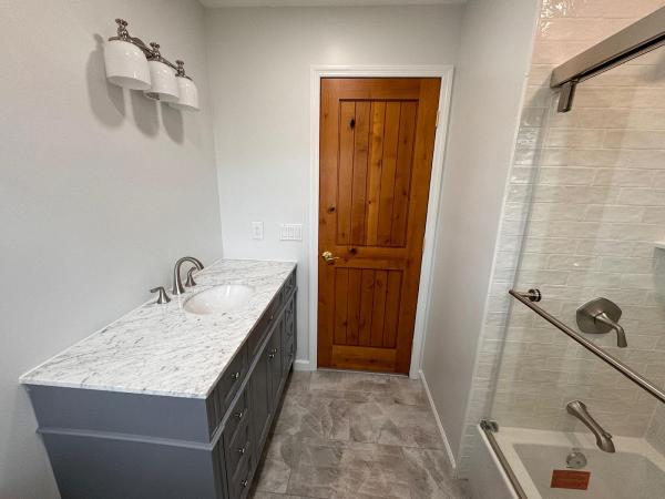 Leo Remodeling Services LLC