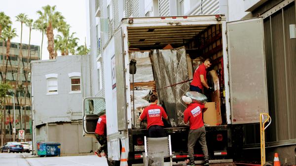 Major Moving Company