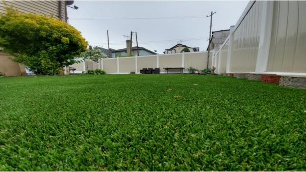 Kamberi Home & Garden